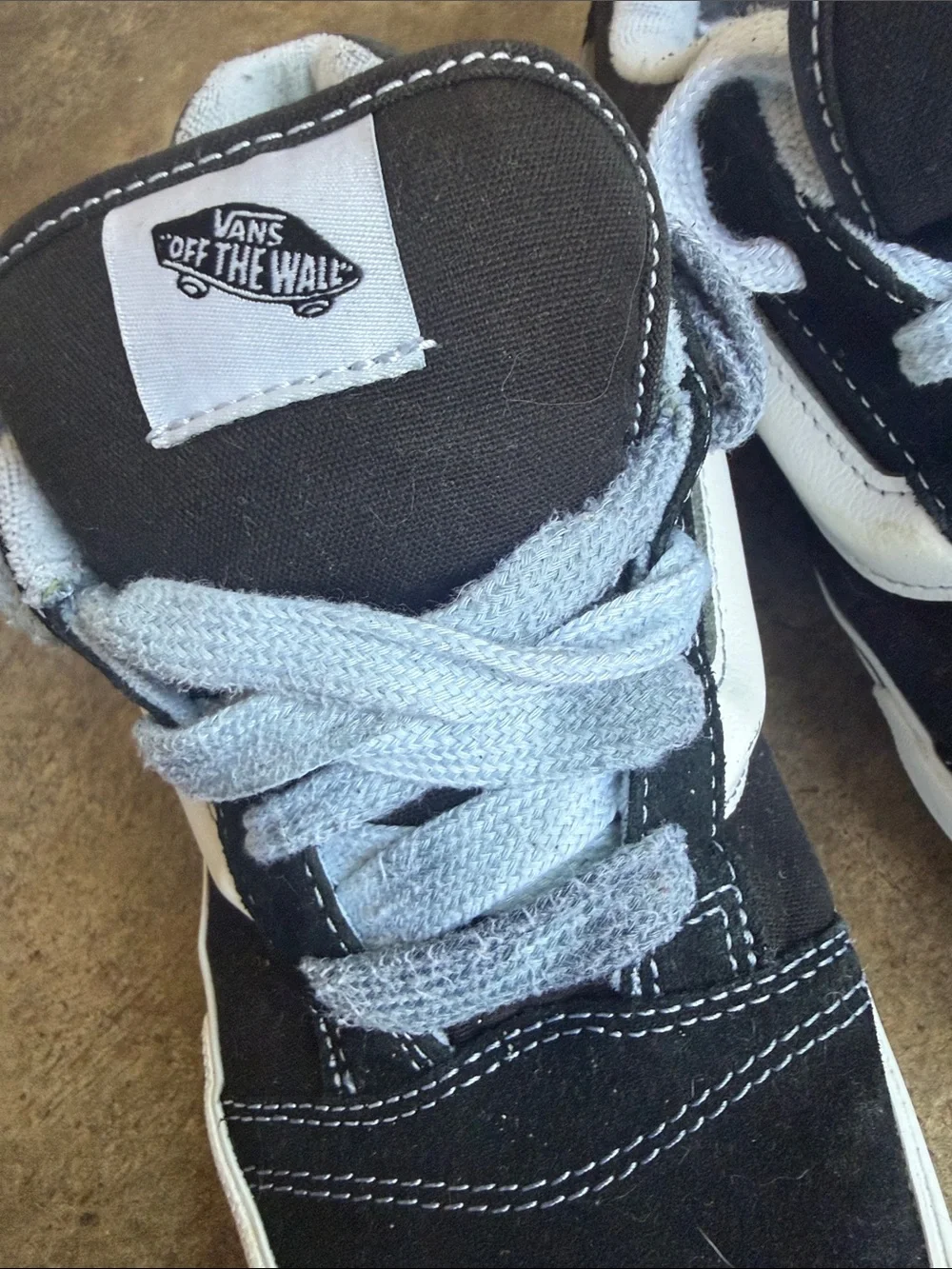 Vans Kids Black and White Old Skool Low-Top Sneakers